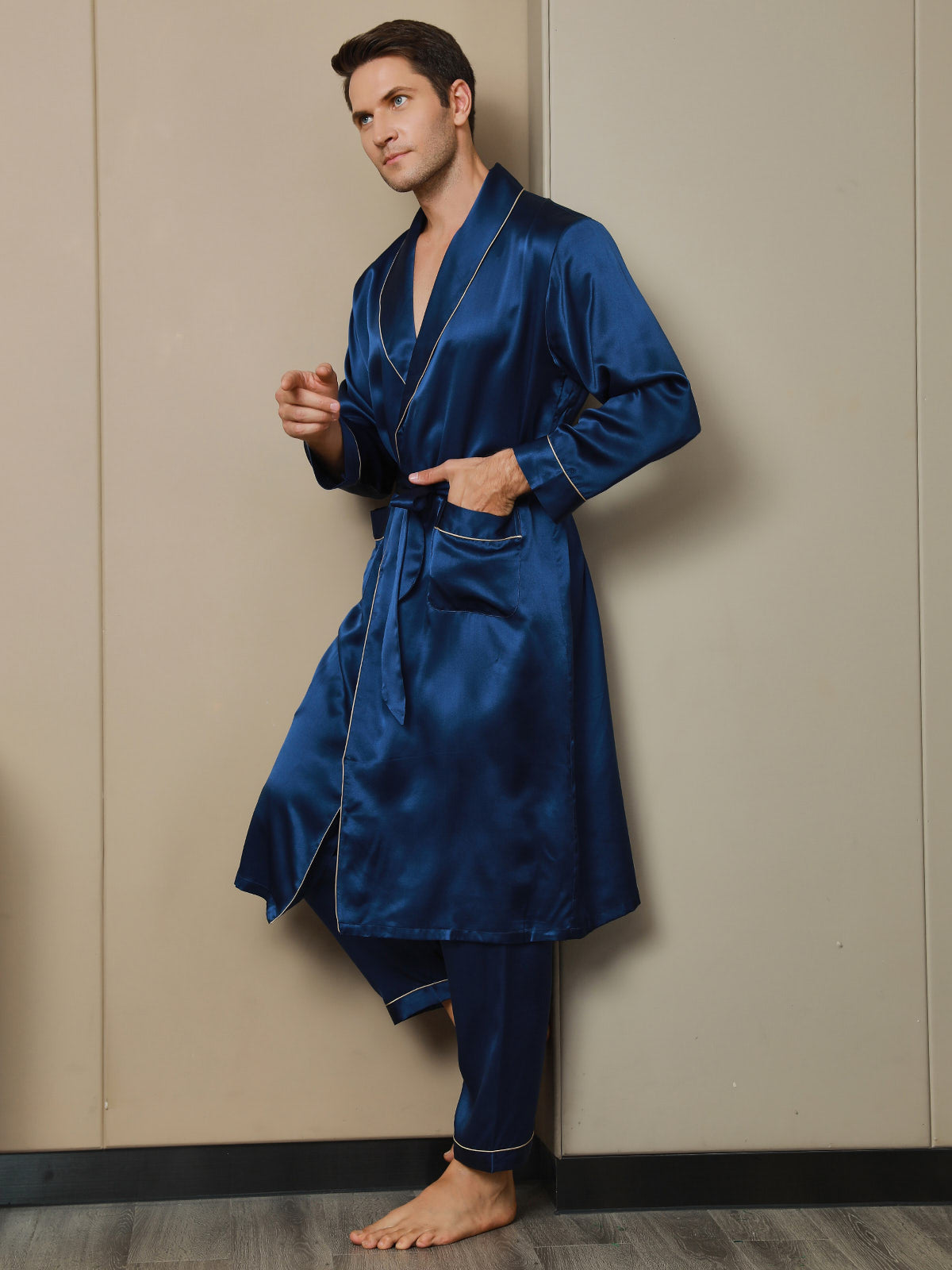 Men’s Pure Mulberry Silk Lapel Collar Belted Robe (Without Pants) - Image 11